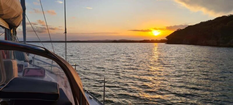 Lake Macquarie: luxury sunset small group yacht cruise - What to Expect During the Cruise