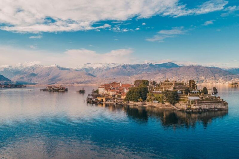 lake-maggiore-stresa-and-borromean-islands-sunset-cruise