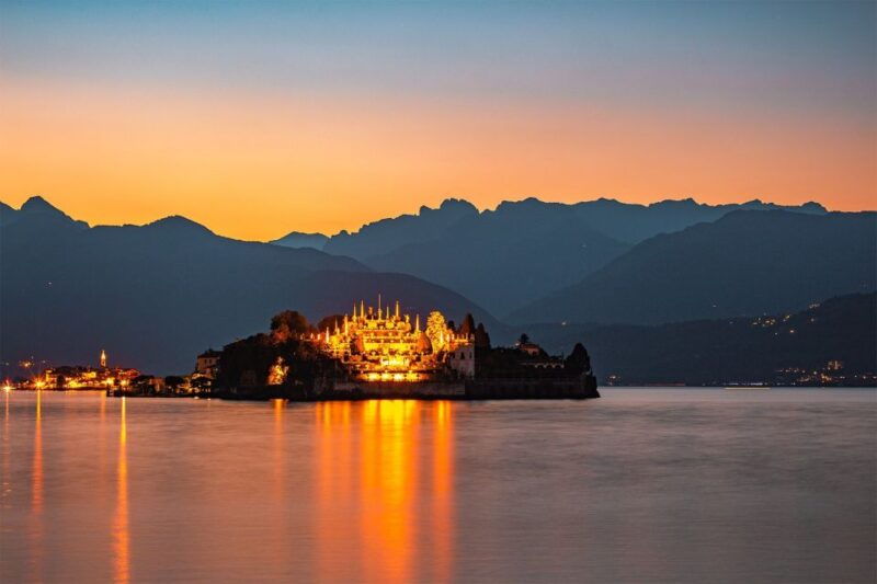 lake-maggiore-stresa-and-borromean-islands-sunset-cruise