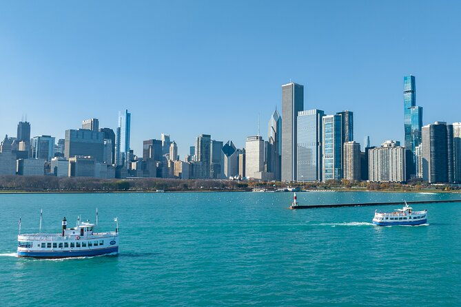lake-michigan-skyline-cruise-in-chicago
