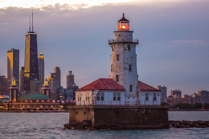 lake-michigan-sunset-cruise-in-chicago
