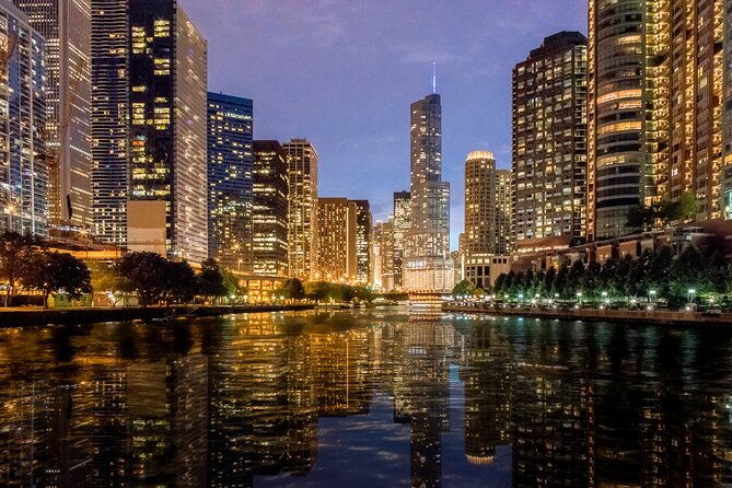 lake-michigan-sunset-cruise-in-chicago