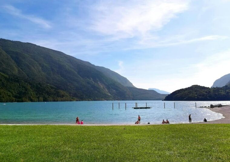 lake-molveno-honey-and-liqueur-tastings