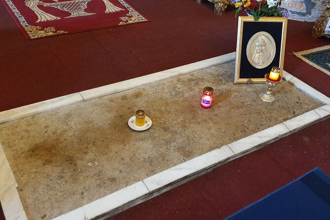 lake-monasteries-palaces-and-draculas-tomb-snagov-tiganesti-mogosoaia