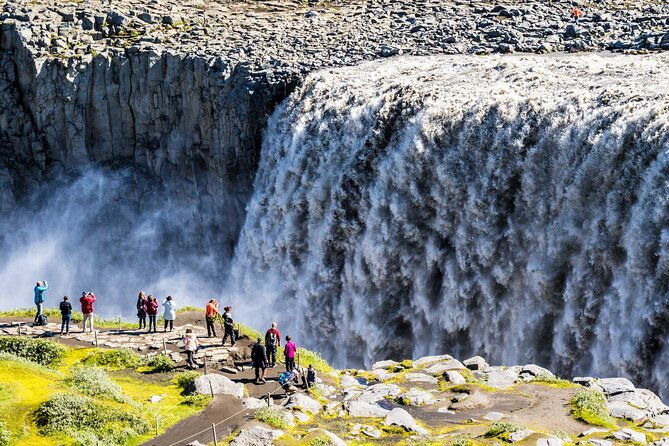 lake-myvatn-dettifoss-and-goddafoss-waterfalls-day-tour-from-akureyri