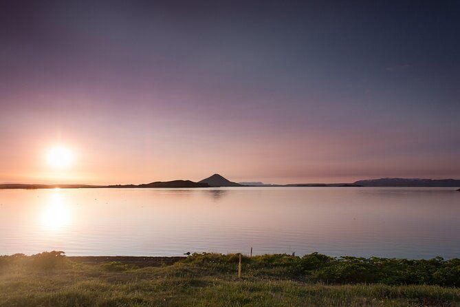 lake-myvatn-godafoss-waterfall-from-akureyri-port