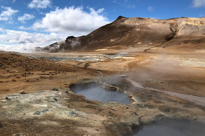 lake-myvatn-private-day-tour-myvatn-godafoss-waterfall-for-cruise-ships