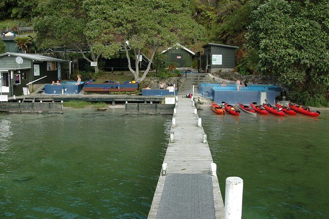 Lake Rotoiti Evening Kayak Tour including Hot Springs, Glowworm Caves and BBQ Dinner - Practical Information and Considerations