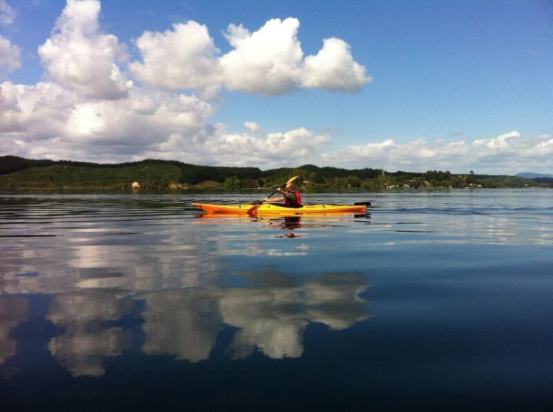 Lake Rotoiti & Hot Pools Guided Kayak - An In-Depth Look at the Lake Rotoiti & Hot Pools Guided Kayak Tour