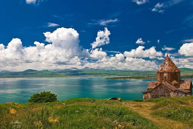 lake-sevan-tsaghkadzor-ropeway-dilijan-haghartsin-private-tour-from-yerevan