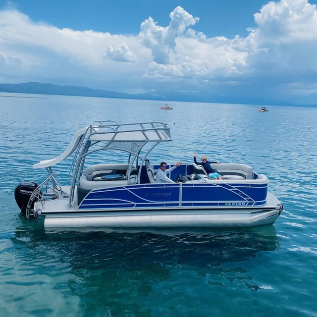 lake-tahoe-luxury-pontoon-boat-rental-with-water-slide