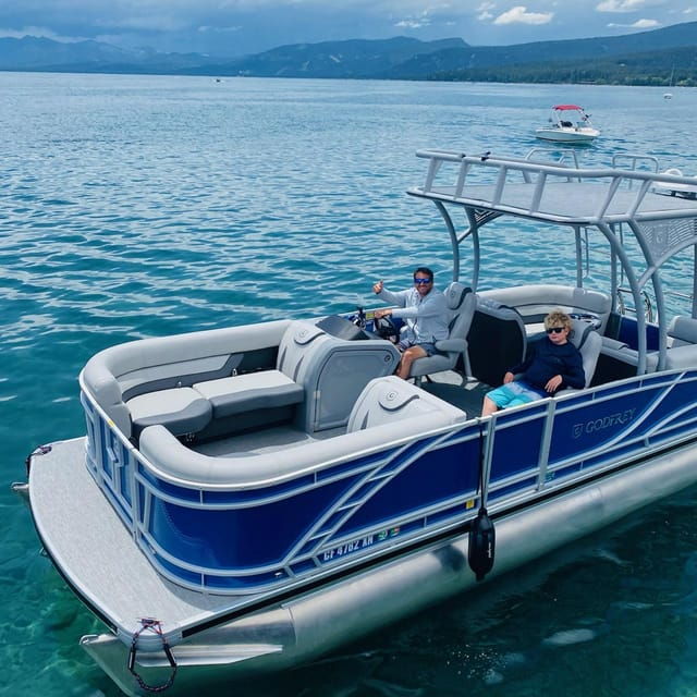 lake-tahoe-luxury-pontoon-boat-rental-with-water-slide