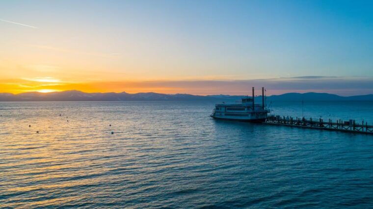 lake-tahoe-sunset-dinner-cruise-2