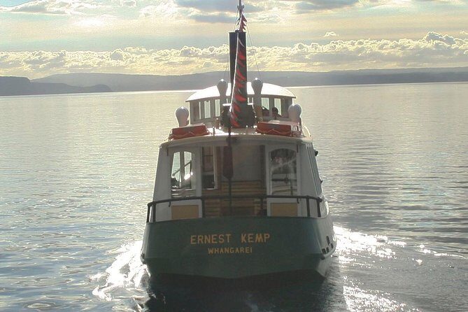 Lake Taup Mori Rock Carvings Scenic Cruise aboard Ernest Kemp - Practicalities: Duration, Group Size, and Booking