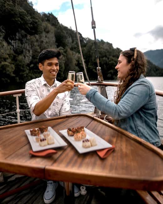 Lake Te Anau: 3-Hour Boat Cruise with Guided Walk - Introduction: A Scenic Escape on Lake Te Anau
