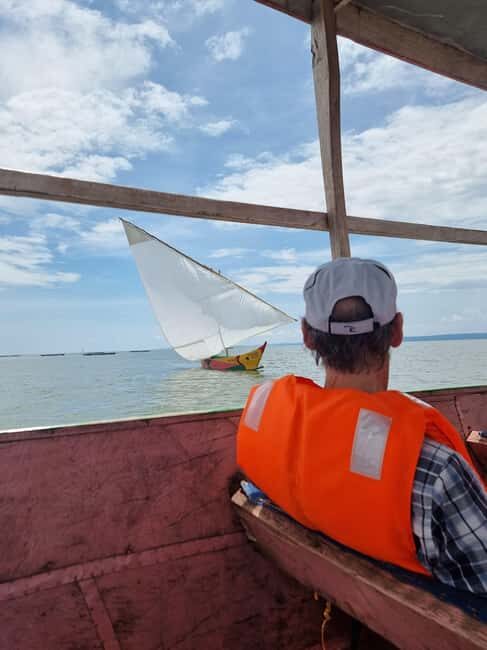 Lake Victoria Boat Ride, Birds Watching and Hippo Watching. - Key Points