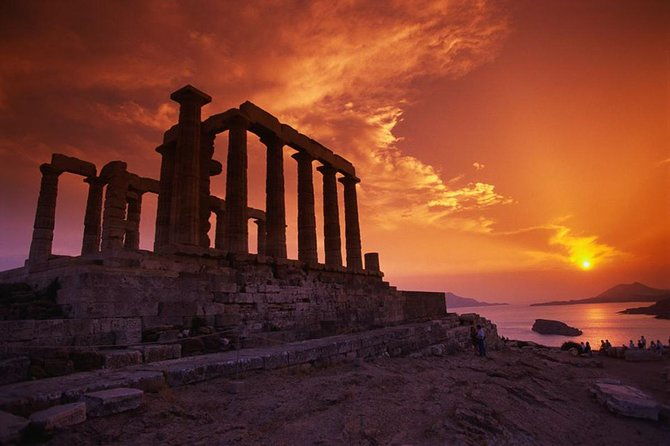 lake-vouliagmeni-thermal-spa-and-temple-of-poseidon-private-full-day-tour