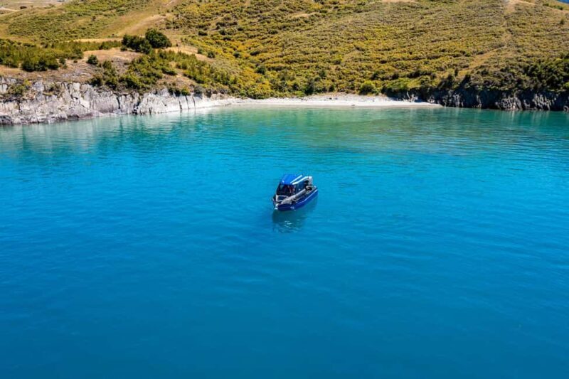 Lake Wakatipu: 3 Hour Fishing Adventure by Boat - A Deep Dive into the Experience