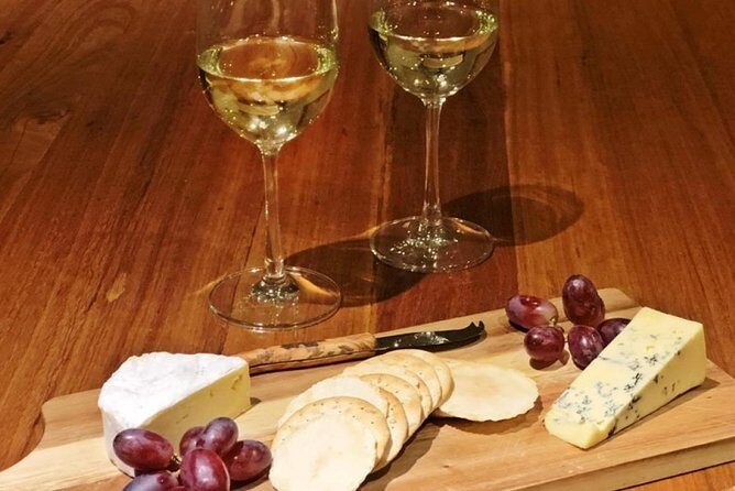 Lake Wanaka 1-Hour Cruise Including Wine and Cheese Board - Lake Wanaka 1-Hour Cruise Including Wine and Cheese Board Review