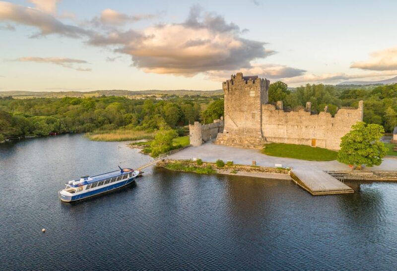 lakes-of-killarney-boat-cruise