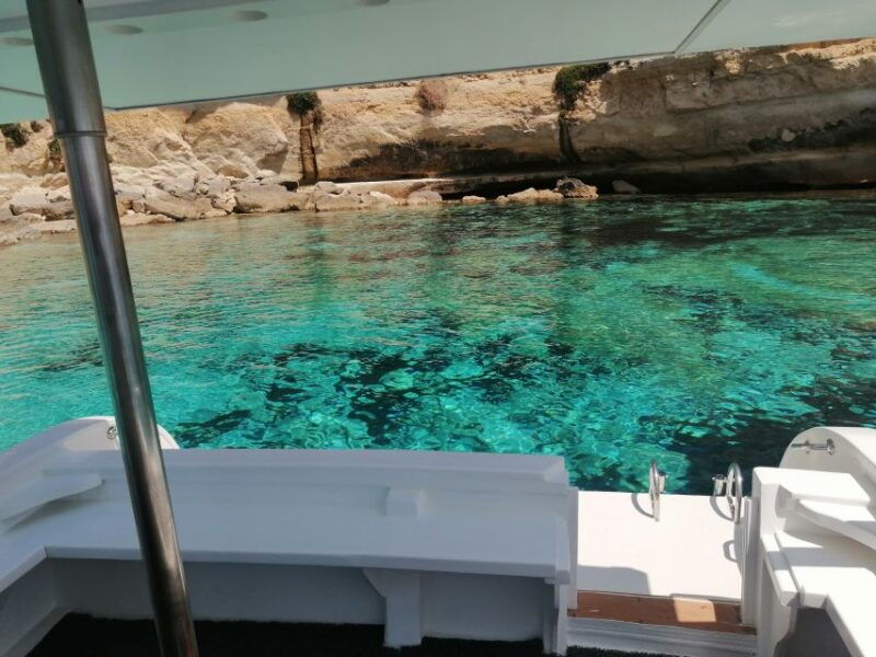 lampedusa-boat-cruise-with-swimming-stops-and-italian-lunch