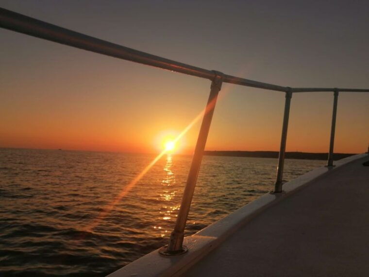 lampedusa-boat-cruise-with-swimming-stops-and-italian-lunch