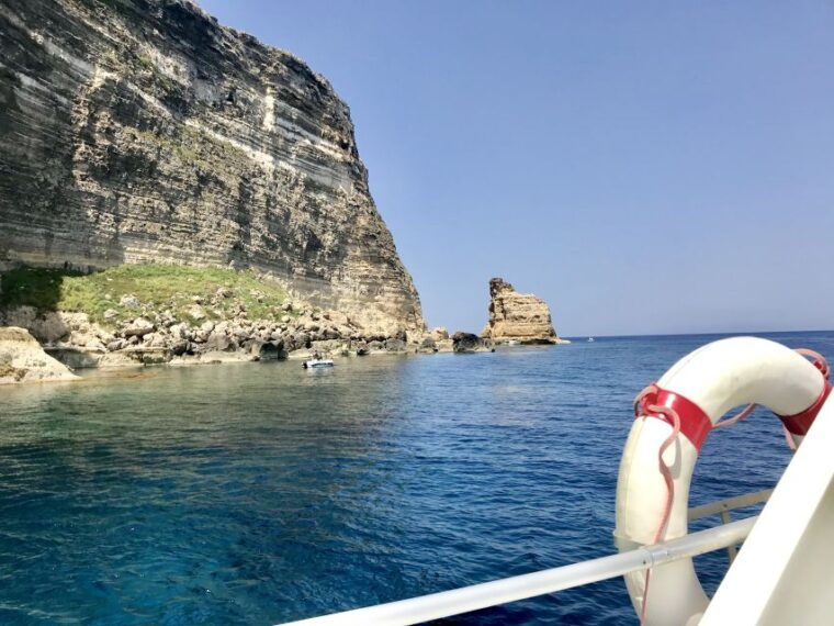 lampedusa-boat-tour-with-lunch-taste-of-the-sea