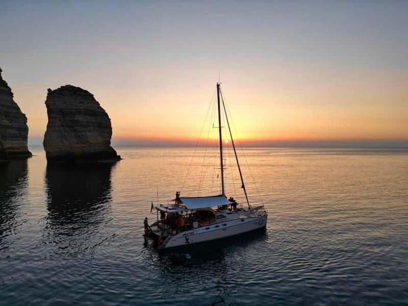 Lampedusa: Catamaran tour around the island with lunch - The Experience in Detail
