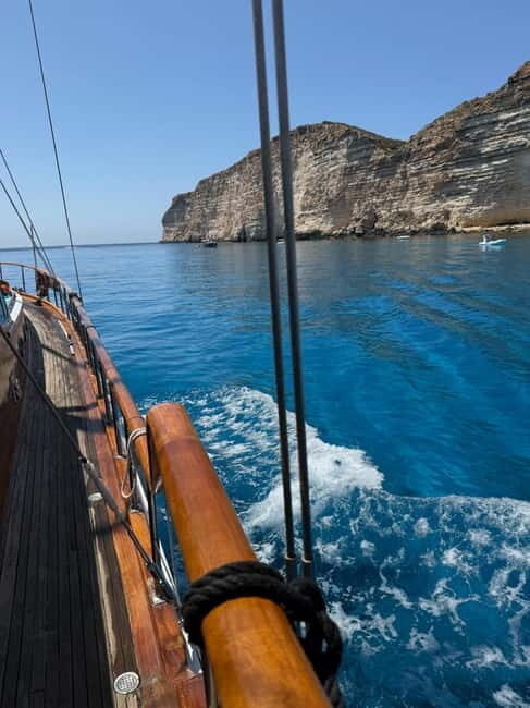 Lampedusa: Elegant Day Boat Tour with Lunch on board - FAQ