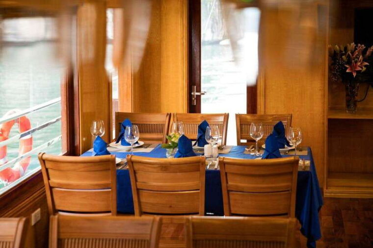 lan-ha-bay-2d-on-cozy-cruises-biking-kayak-mealstickets