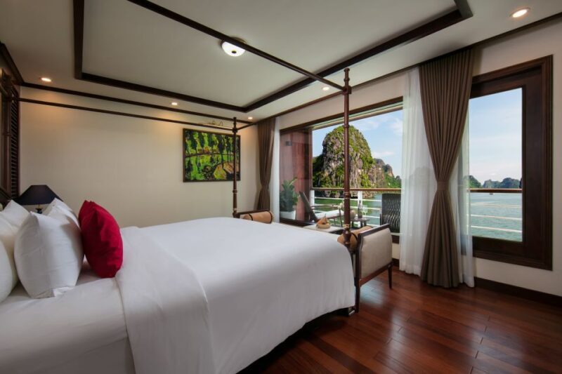 Lan Ha Bay: 2D1N Discovery with Heritage Binh Chuan Cat Ba - Discovering Lan Ha Bay: What You Can Expect