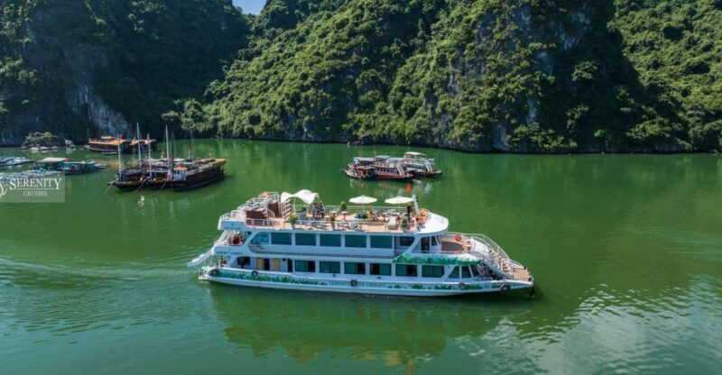 Lan Ha bay 5star cruise 6 hours trip, kayaking, bike, swim - Key Points