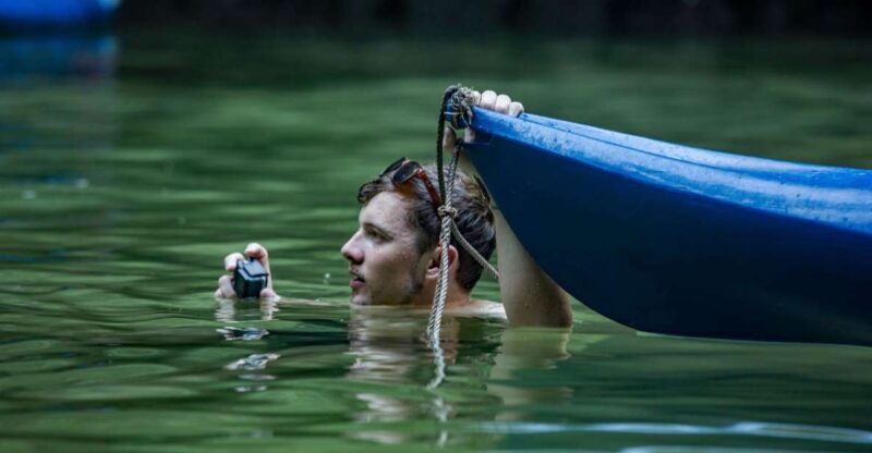 lan-ha-bay-kayaking-and-cruise