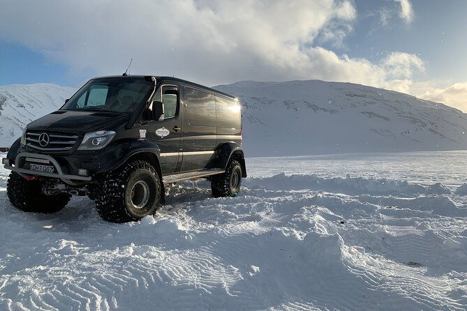 landmannalaugar-and-hekla-volcano-guided-private-tour