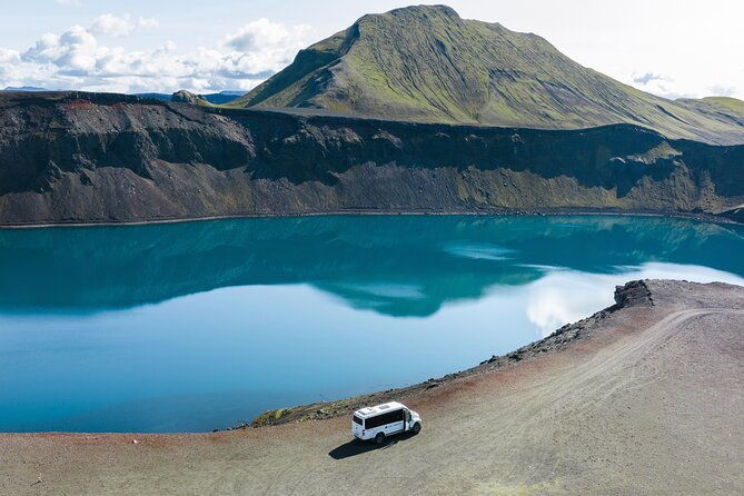 landmannalaugar-by-super-jeep-small-group-tour