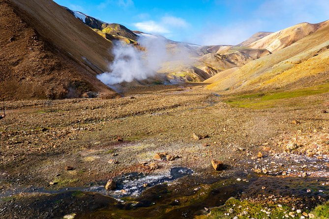 landmannalaugar-day-tour-by-super-jeep