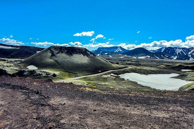 landmannalaugar-hekla-sigoldugljufur-4x4-tour-with-hiking-2