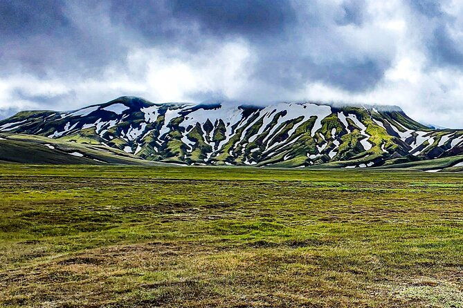 landmannalaugar-hekla-sigoldugljufur-4x4-tour-with-hiking-2