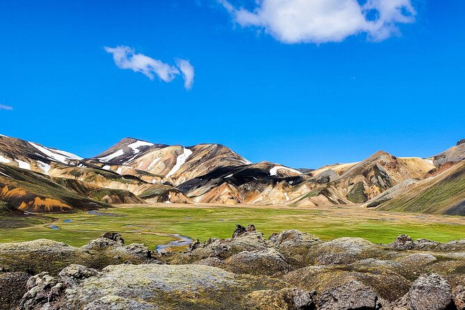 landmannalaugar-hekla-sigoldugljufur-4x4-tour-with-hiking