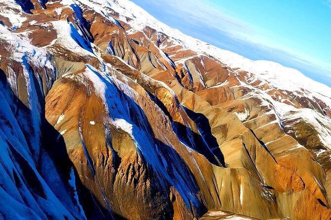 landmarks-from-above-helicopter-tour-with-geothermal-bath