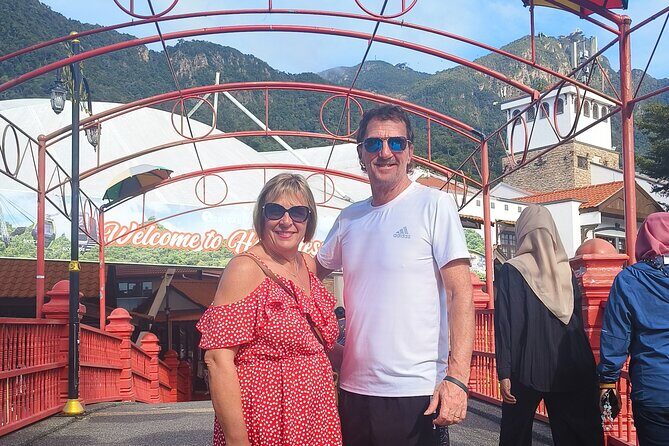 Langkawi Half Day Cable Car Sky Bridge and Waterfall Private Tour - Who Should Consider This Tour?