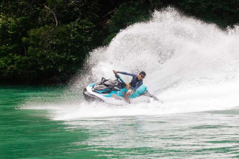 langkawi-jet-ski-and-parasailing-tour