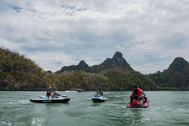 langkawi-jet-ski-tour-unesco-kilim-geopark-free-drone-video