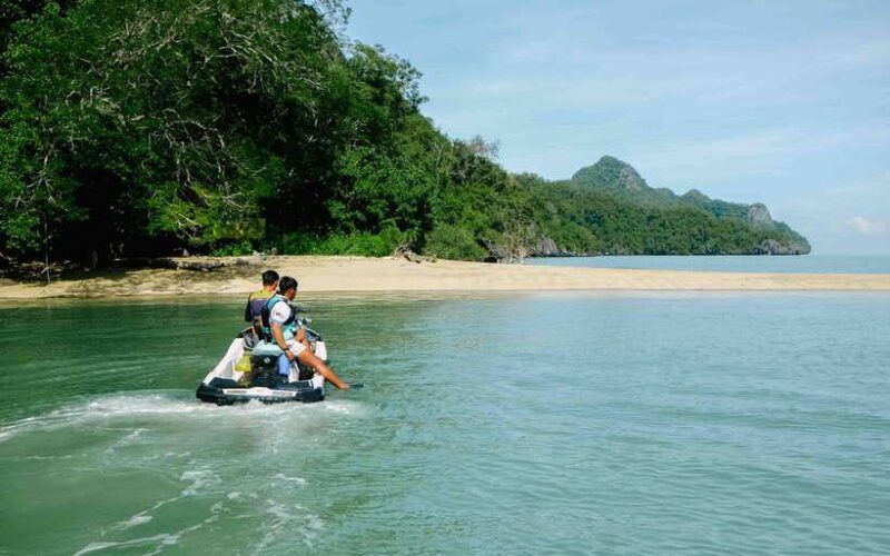 langkawi-jet-ski-tour-unesco-kilim-geopark-free-drone-video