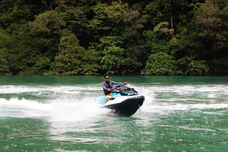 Langkawi Jetski Tour Rookie Package with Pickup and Drop-Off - FAQ