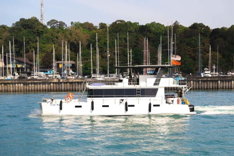Langkawi: Premium Sunset Cruise by Golden Eagle Cruise - Activities and Leisure on Deck