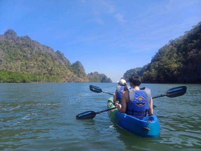 langkawi-sunset-kayaking-tour