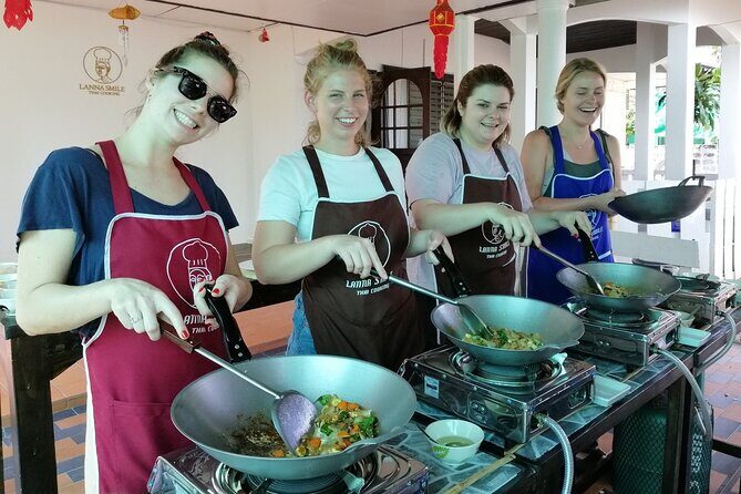Lanna Smile Thai Cooking Class in Chiang Mai with Market tour - Introducing the Lanna Smile Thai Cooking Class in Chiang Mai