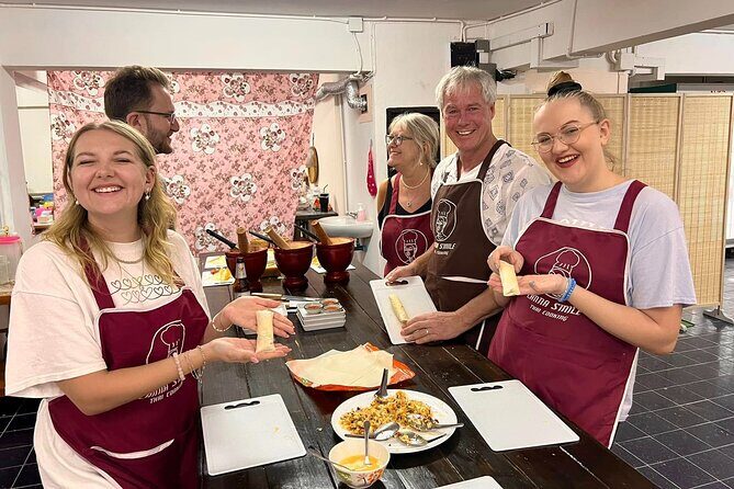 Lanna Smile Thai Cooking Class in Chiang Mai with Market tour - Key Points