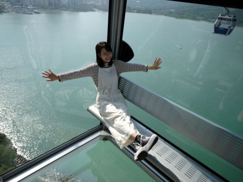 lantau-ngong-ping-cable-car-private-skip-the-line-ticket